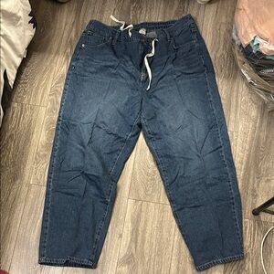 listing-status-banner